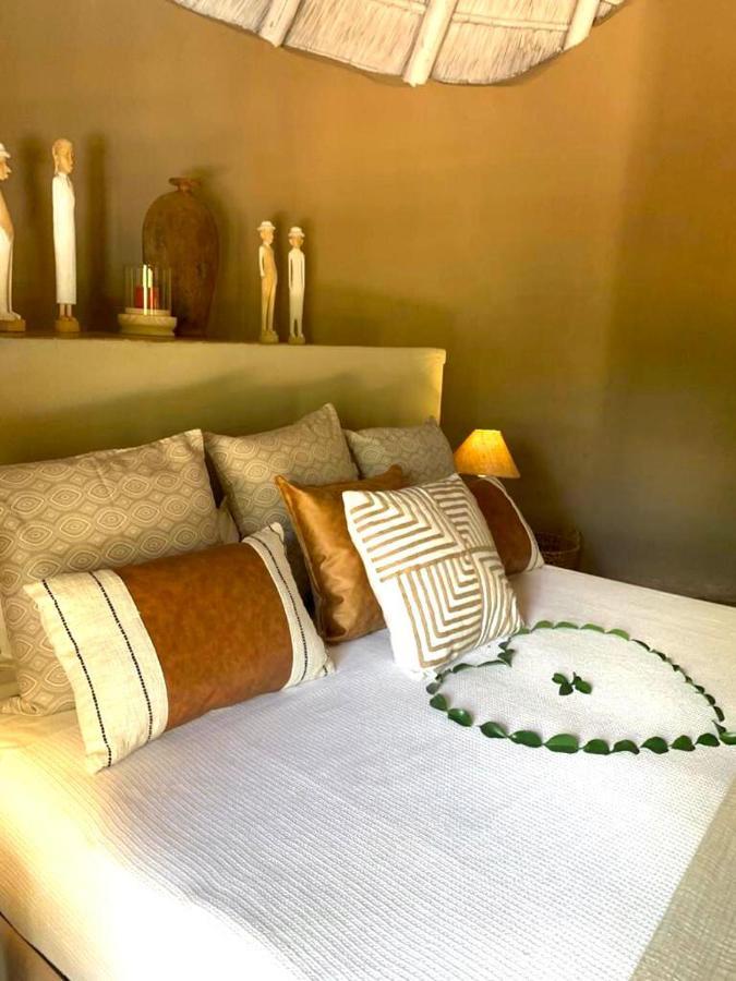 Ikhaya Lamadube Game Lodge Klipdrift Dış mekan fotoğraf