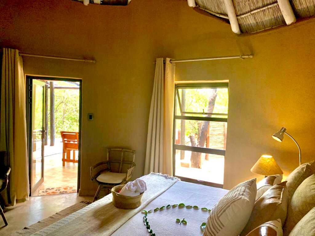 Ikhaya Lamadube Game Lodge Klipdrift Dış mekan fotoğraf